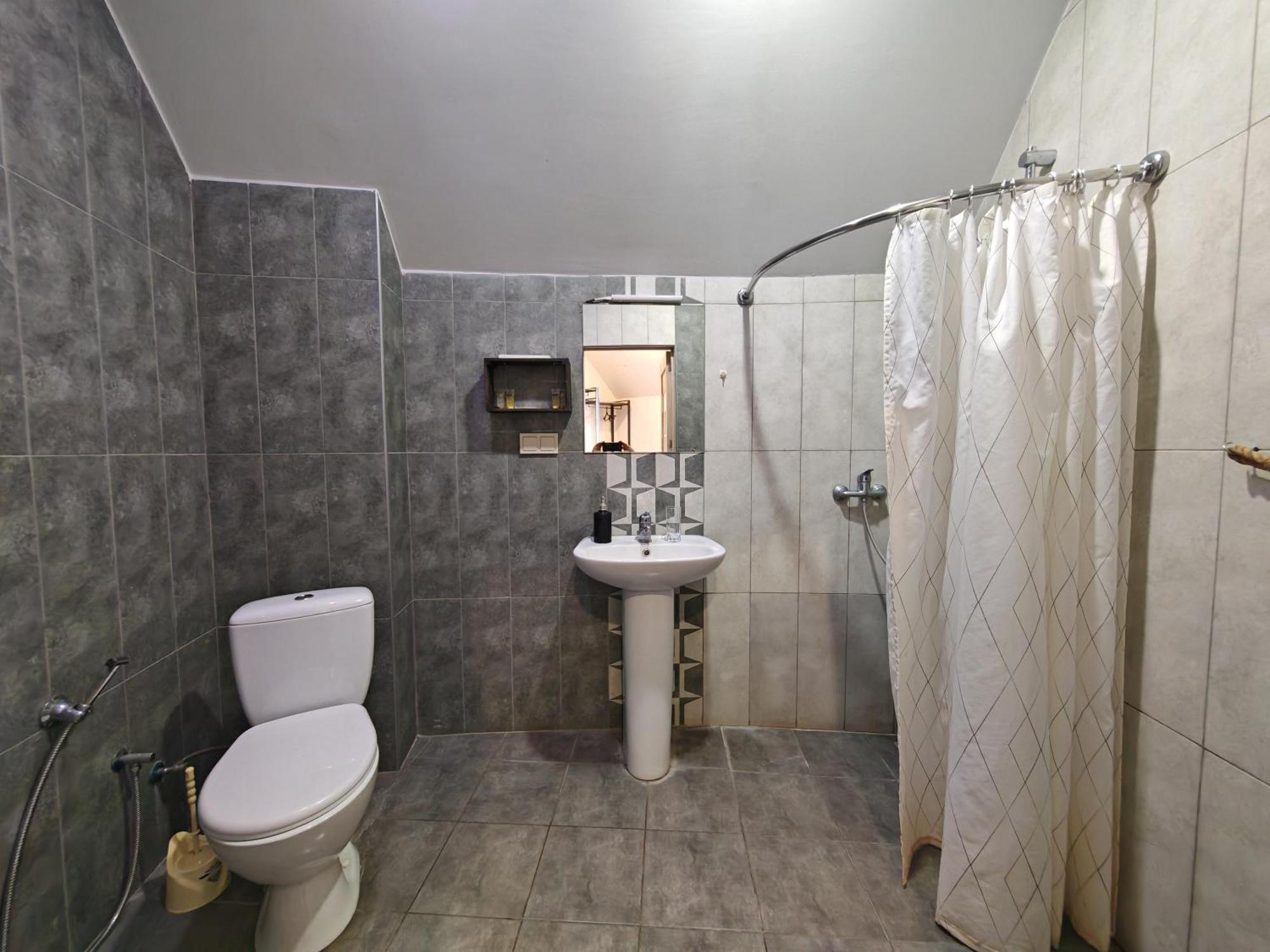 Blur Inn Gallery Yerevan Luaran gambar