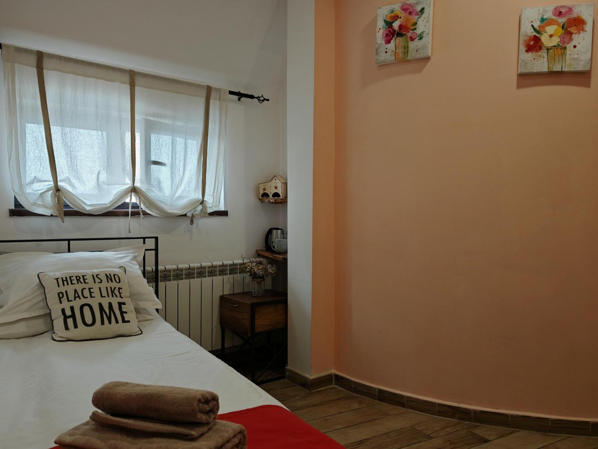 Blur Inn Gallery Yerevan Luaran gambar